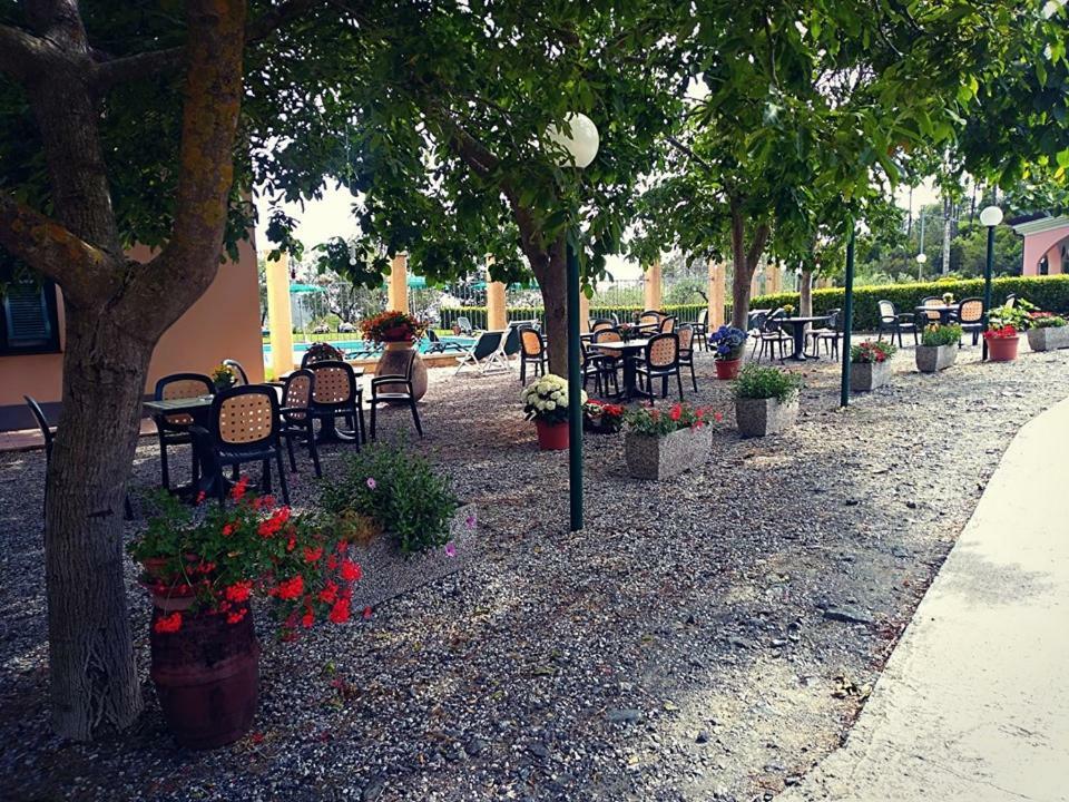 Hotel La Rossola Resort & Natura ボナッソーラ エクステリア 写真